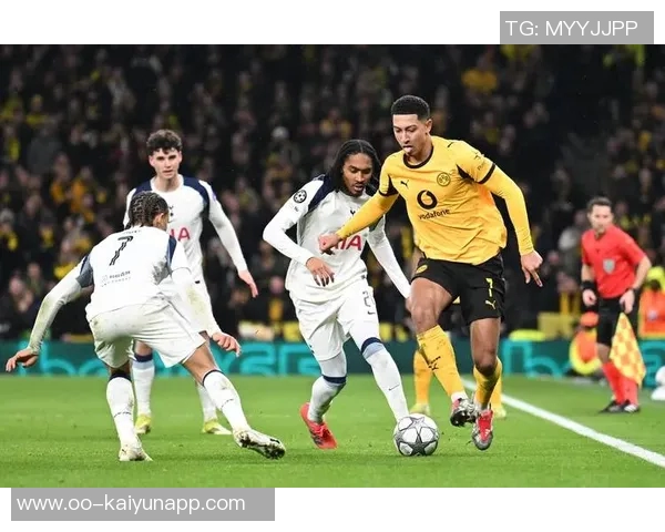 罗梅罗对热刺引援不满情绪爆发球迷纷纷表示支持他